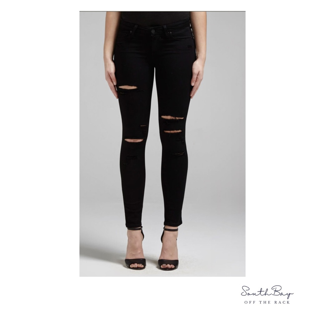 Paige Women’s Ultra skinny black denim Size 25